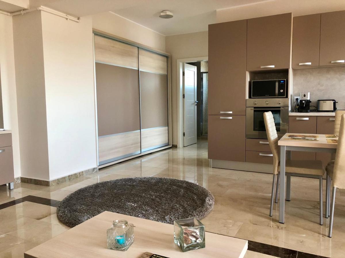 Sophia 3 Luxury Apartments Mamaia Exteriör bild